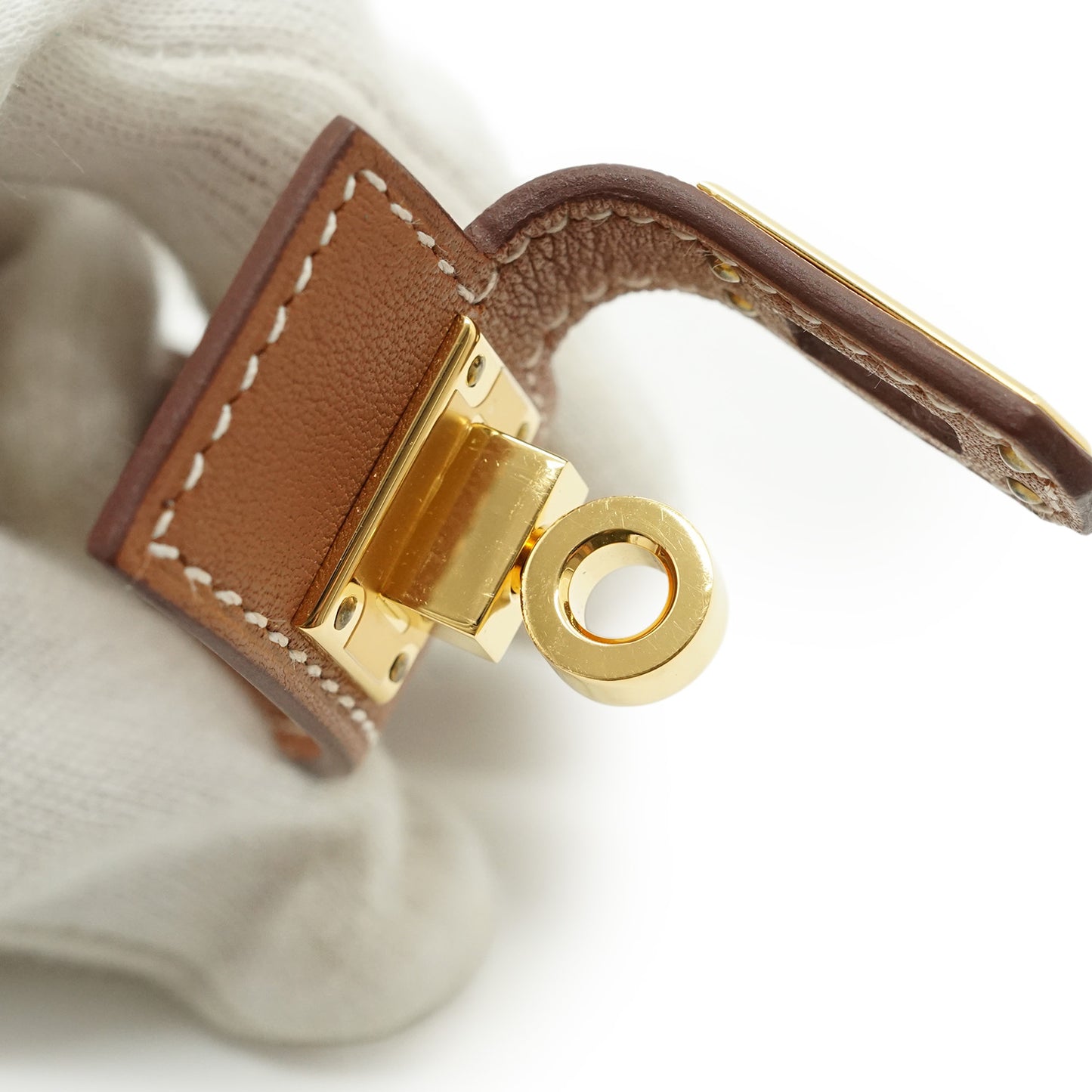 Swift Kelly Twist Bracelet M