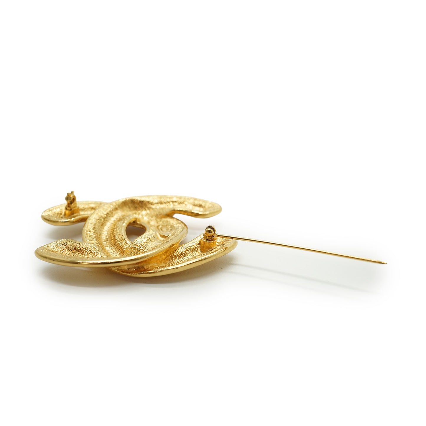 CC Large Matelasse Brooch GP