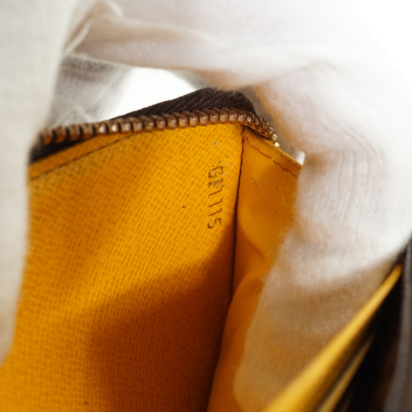 Monogram Portefeuille Clemence Jonquille Long Wallet