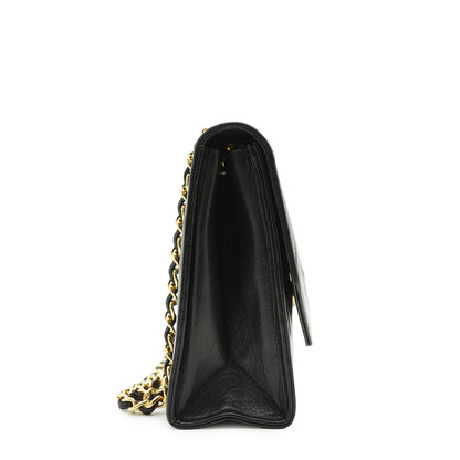 Vintage CC Diamond-Quilted Envelope Flap Chain Shoulder Bag