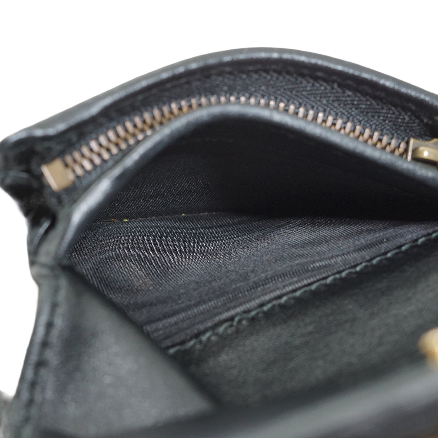GG Marmont Quilted Compact Wallet