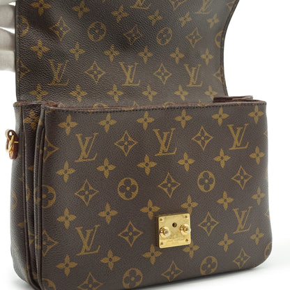 Monogram Pochette Metis MM