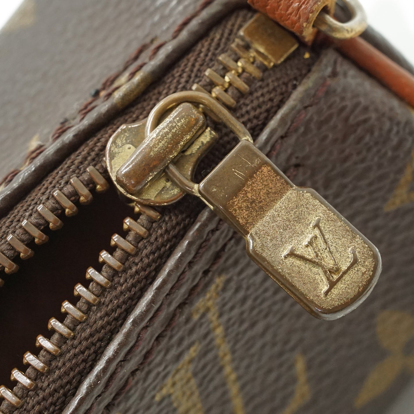 Monogram Papillon 30