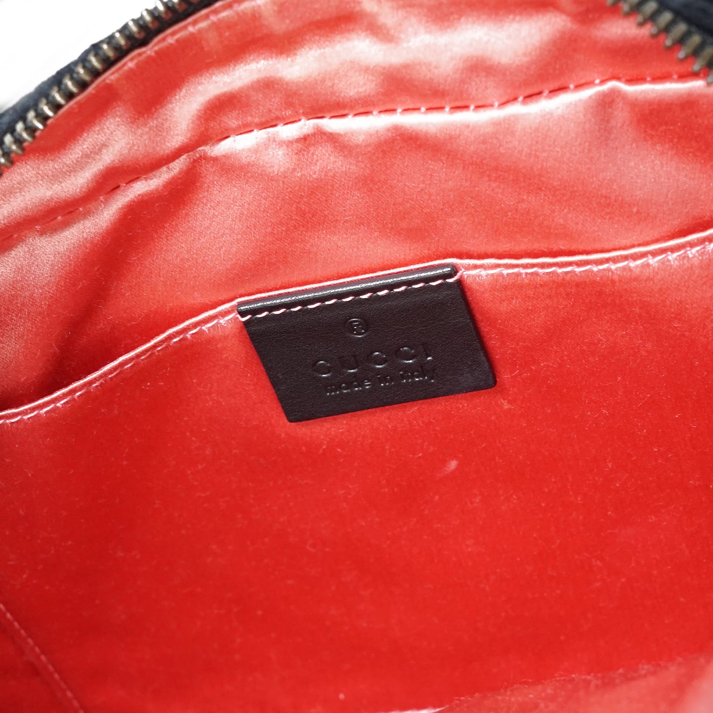 GG Marmont Velvet Camera Shoulder Bag