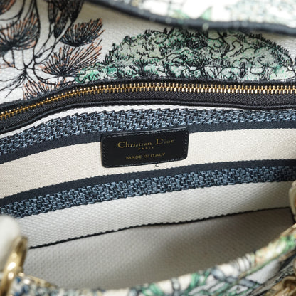 Lady Dior Medium Embroidered D-Lite