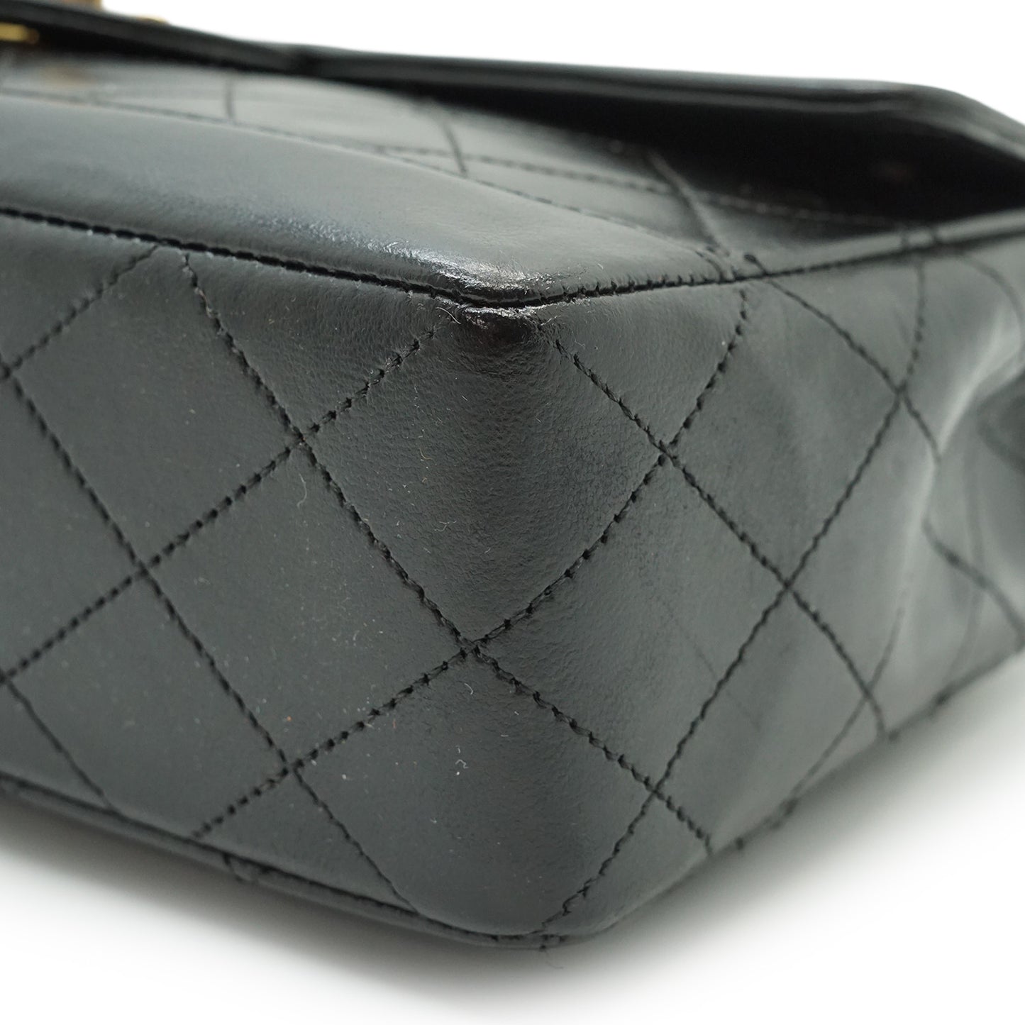 Vintage Lambskin Matelasse Diana Flap Chain Shoulder Bag