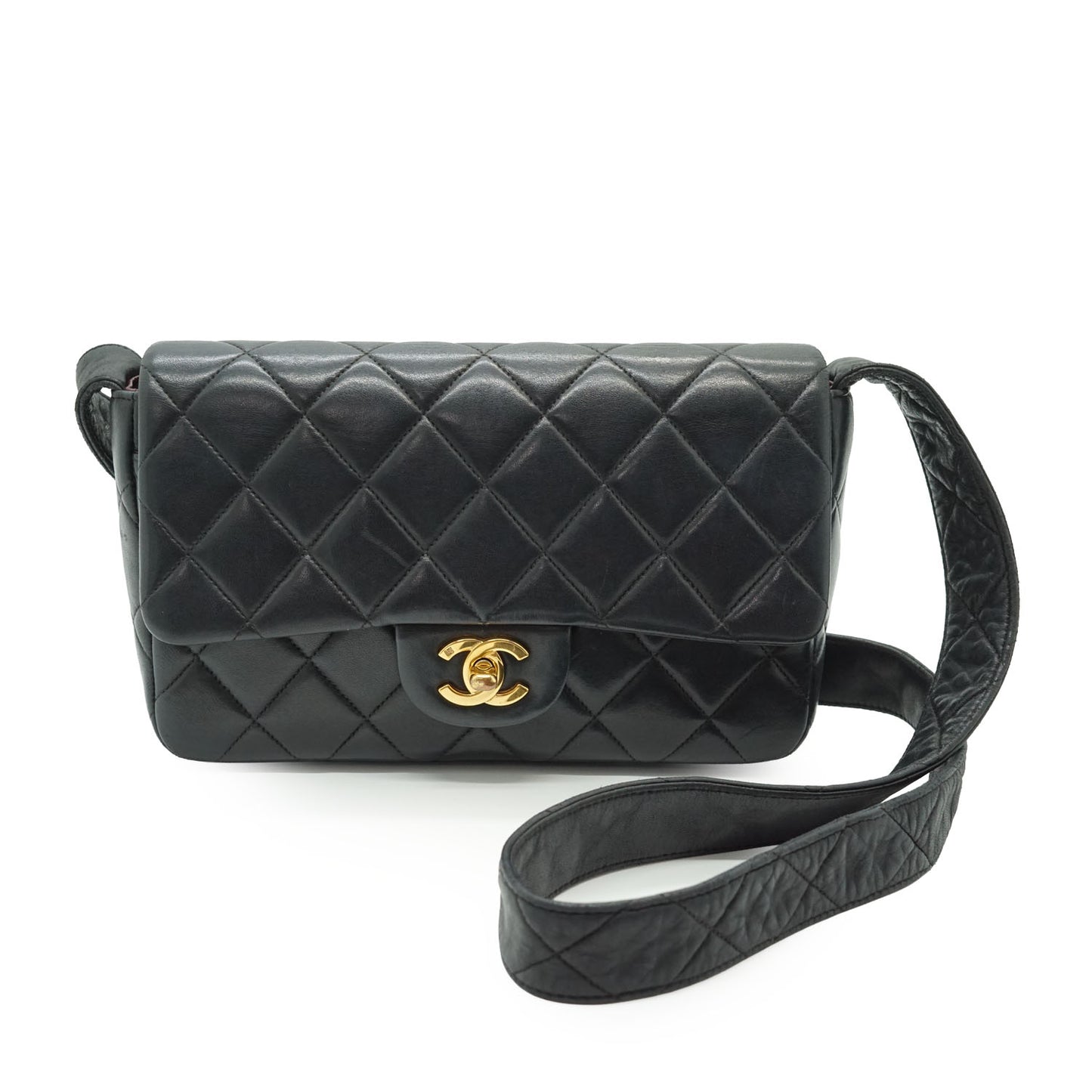 Vintage Lambskin Classic Matelasse 23 Quilted Strap Shoulder Bag