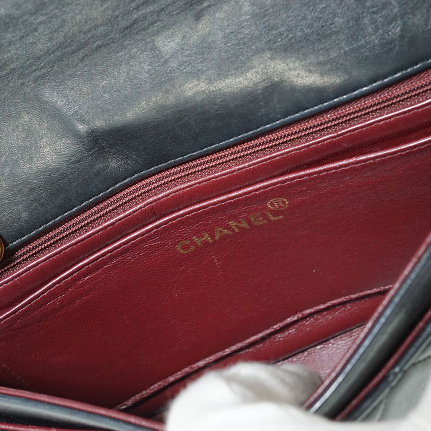 Vintage Lambskin Classic Matelasse 23 Quilted Strap Shoulder Bag