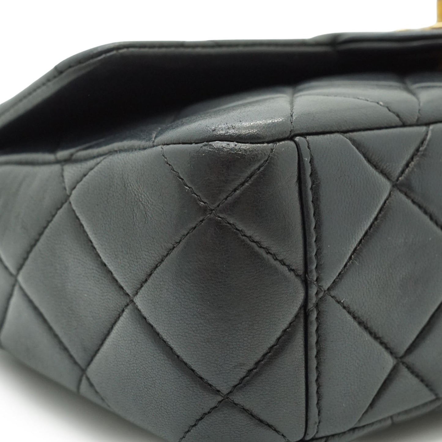 Vintage Lambskin Classic Matelasse 23 Quilted Strap Shoulder Bag