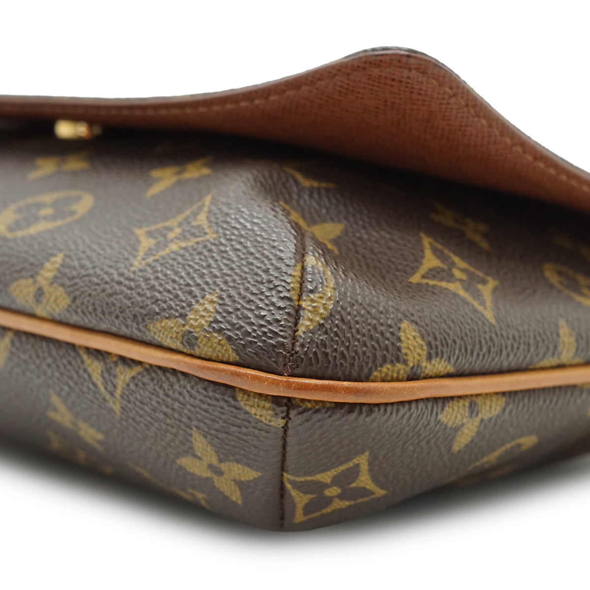 Monogram Musette Tango