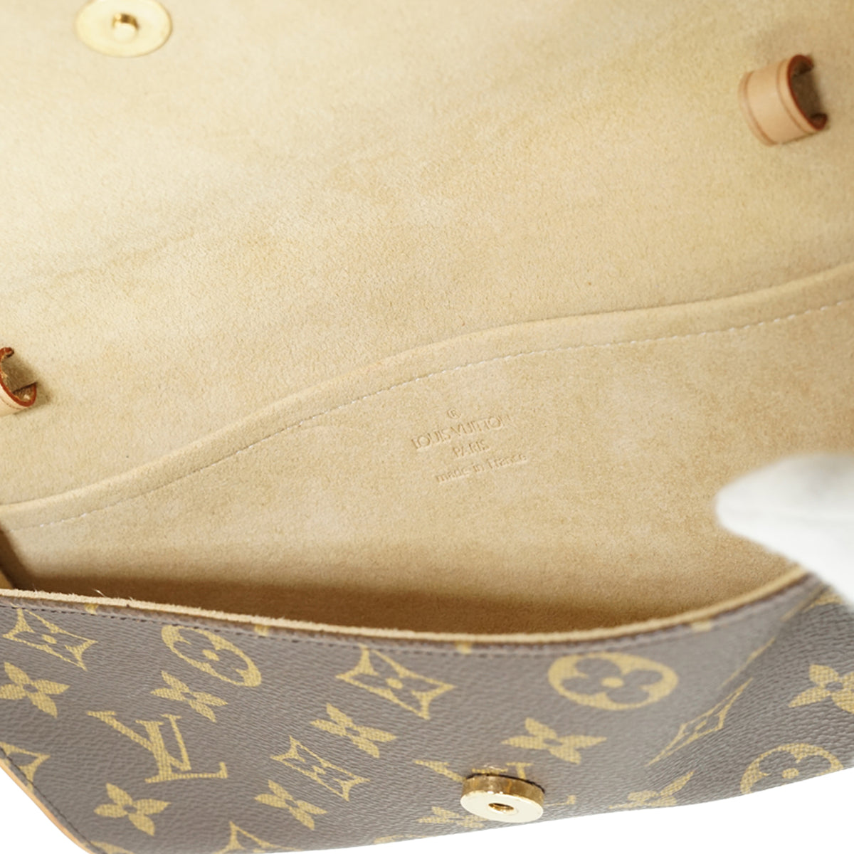 Monogram Twin Pochette GM