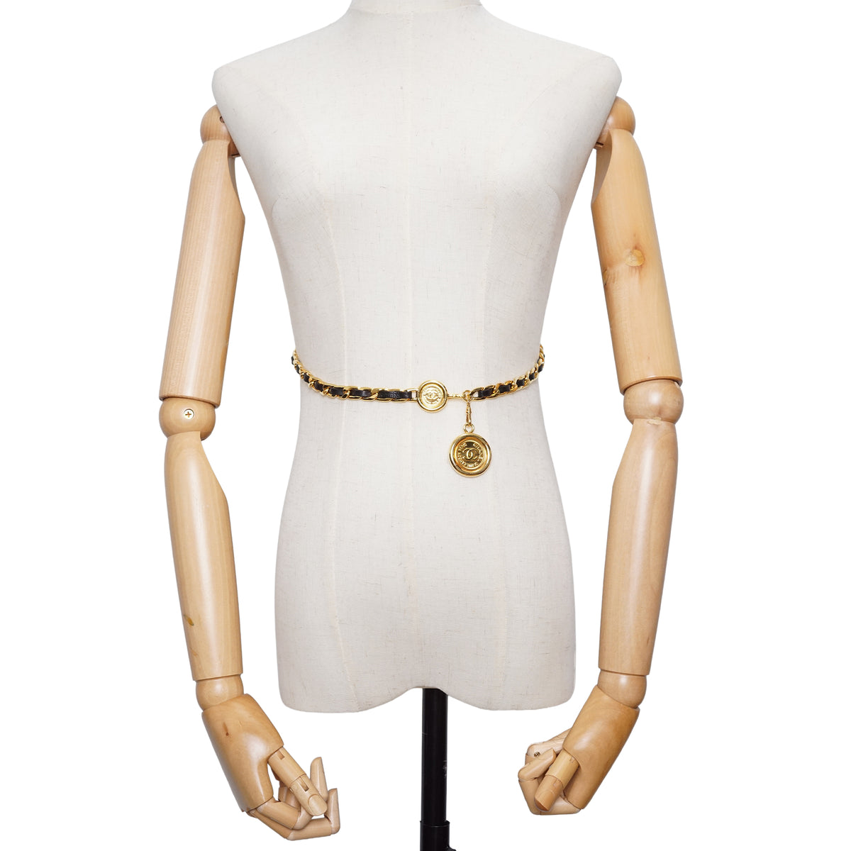 Vintage CC 31 Rue Cambon Medallion Chain Belt GP 80