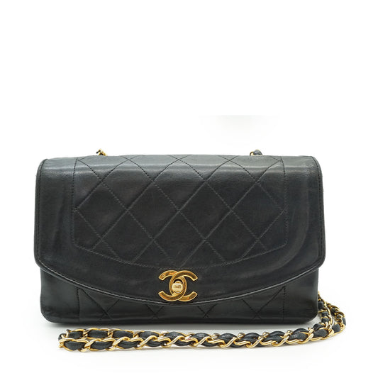 Vintage Lambskin Matelasse Diana 22 Flap Chain Shoulder Bag