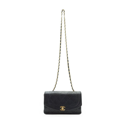 Vintage Lambskin Matelasse Diana 22 Flap Chain Shoulder Bag