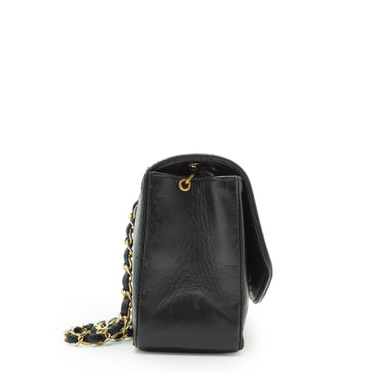 Vintage Lambskin Matelasse Diana 22 Flap Chain Shoulder Bag