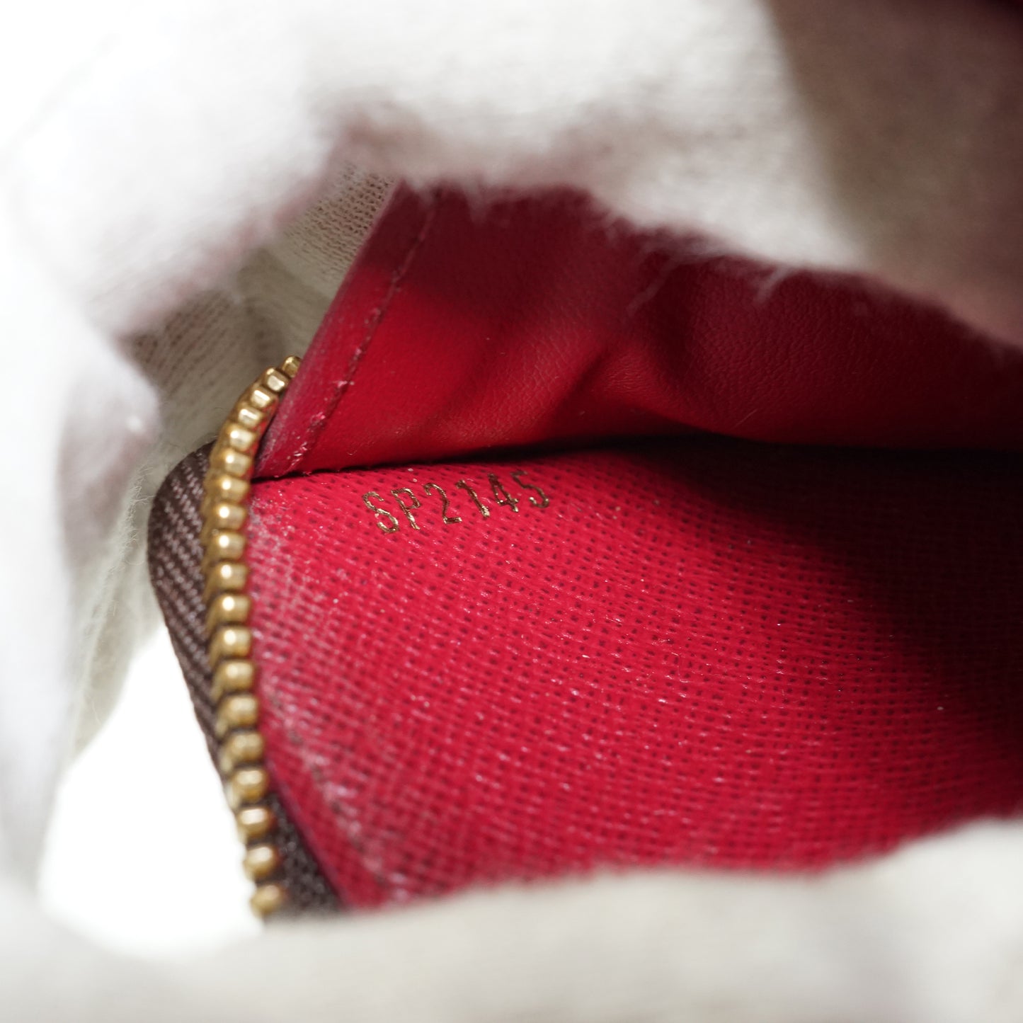 Monogram Portefeuille Clemence Fuchsia Long Wallet