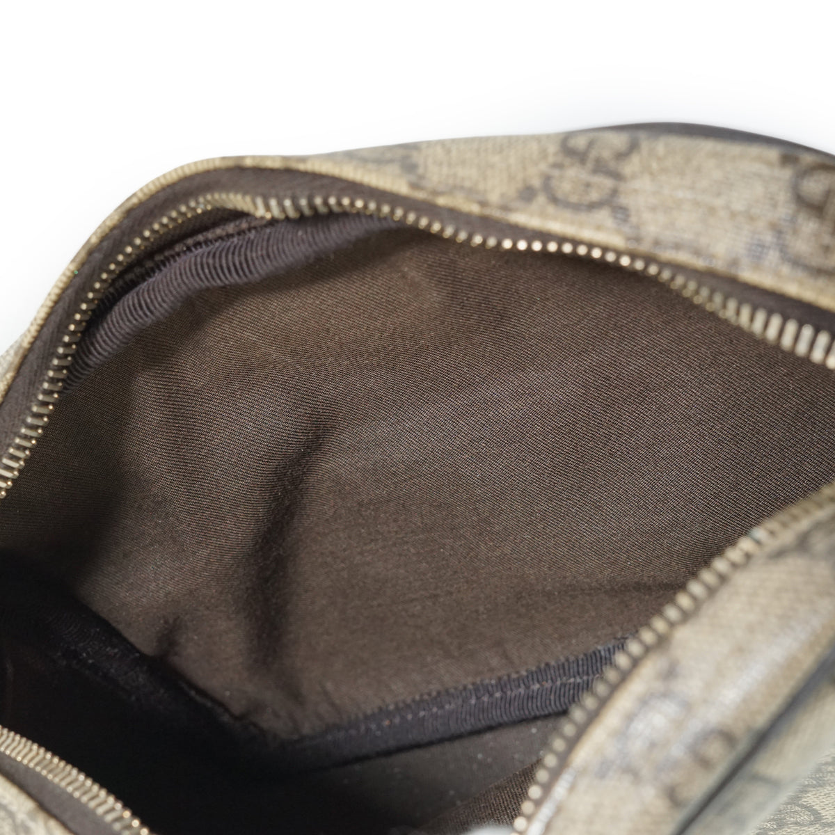 GG Supreme Coated Canvas Camera Crossbody Bag