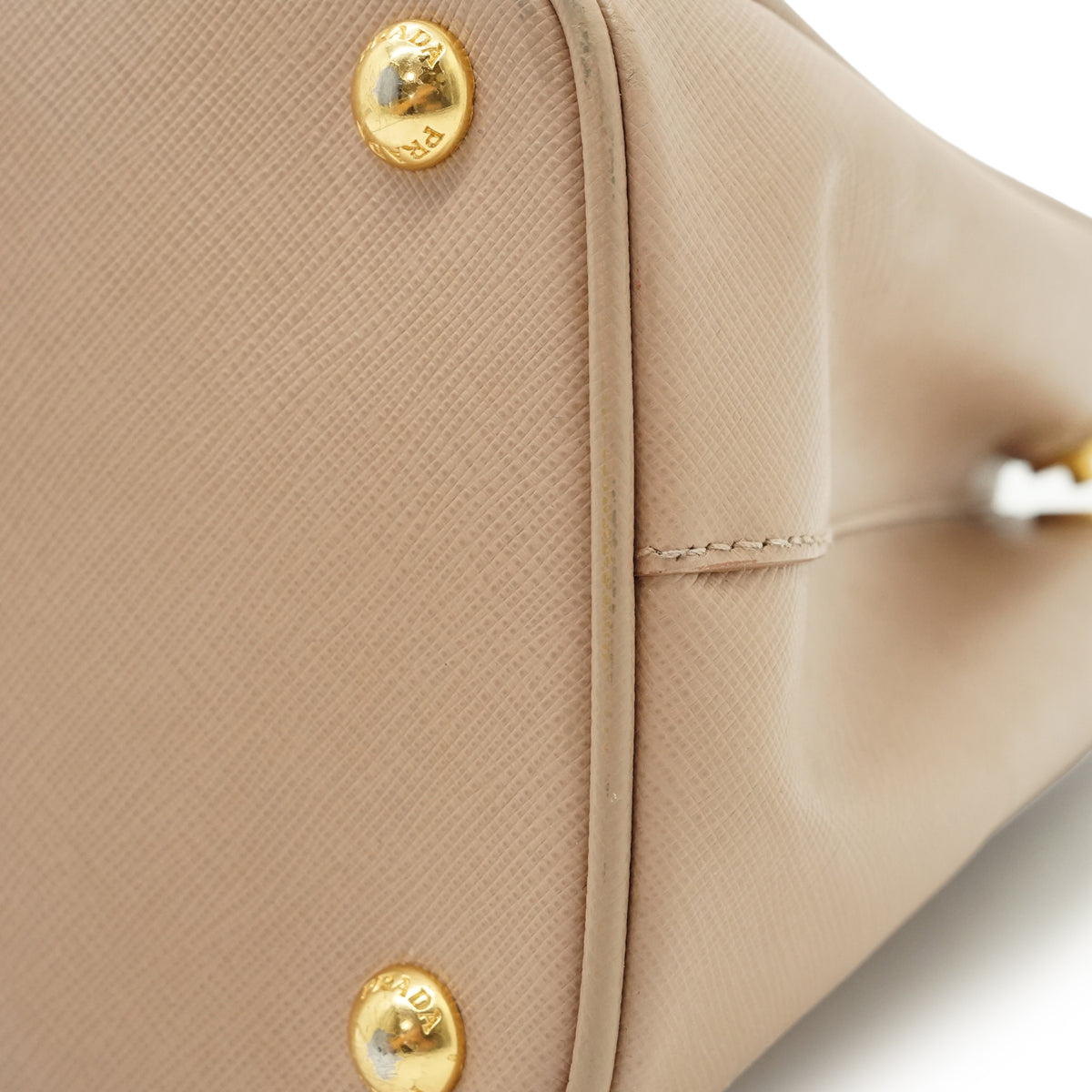 2way Saffiano Galleria Cammeo Double Zip Tote Medium