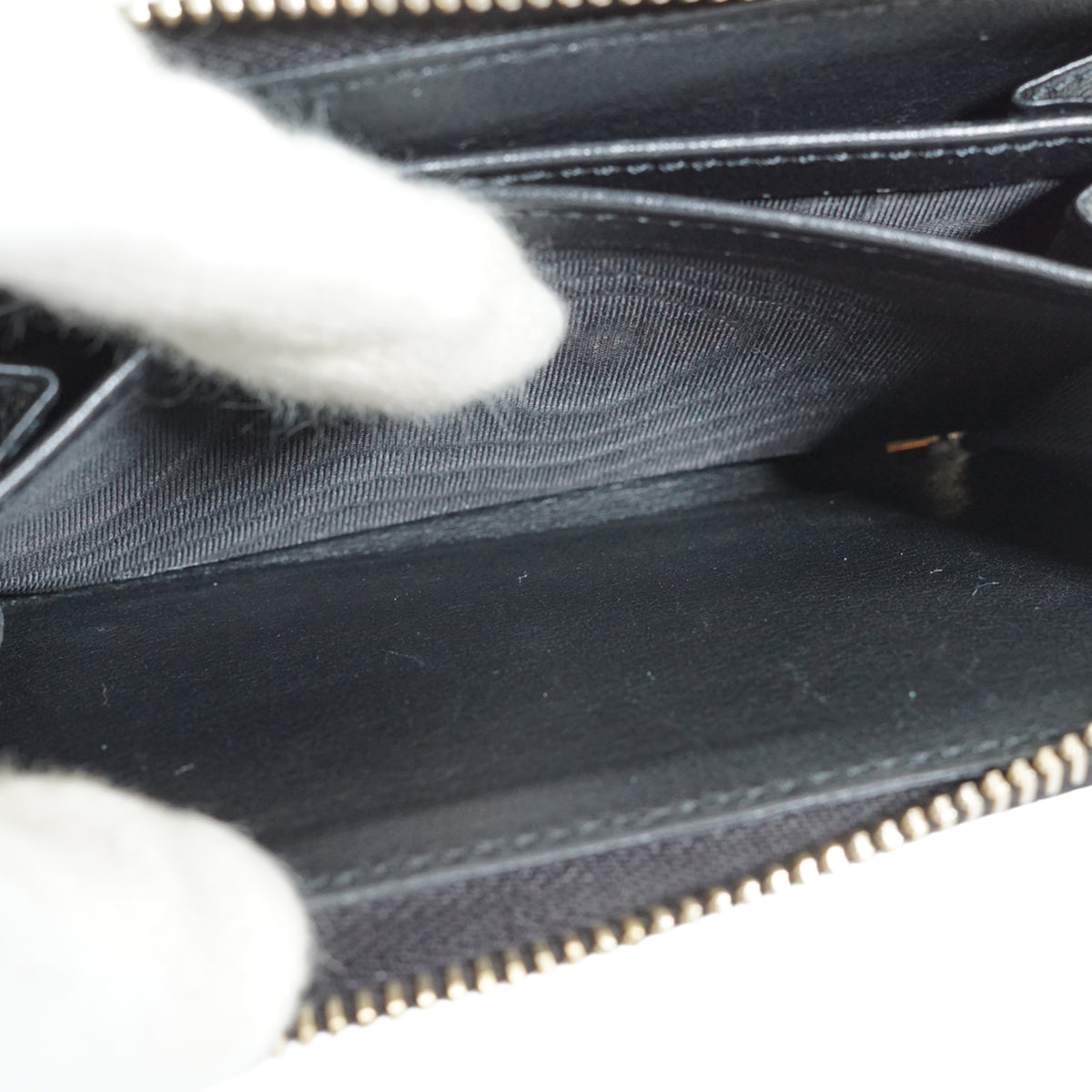 GG Microguccissima Round Zip Compact Wallet