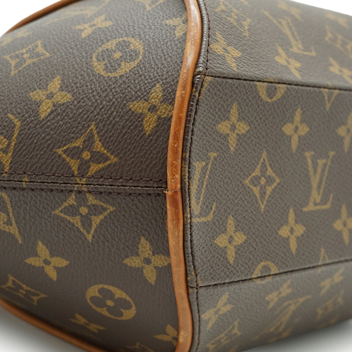 Monogram Ellipse MM