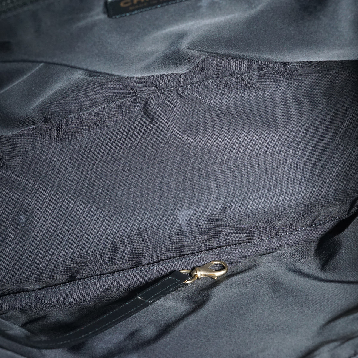 New Travel Line Tote PM