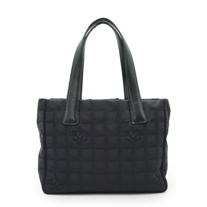 New Travel Line Tote PM