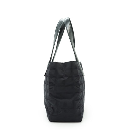 New Travel Line Tote PM
