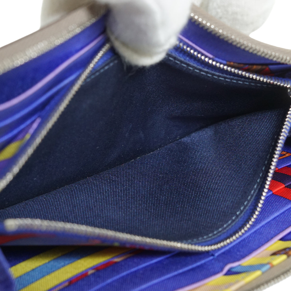 Epsom Etoupe Les Sangles Azap Silk-in Long Wallet