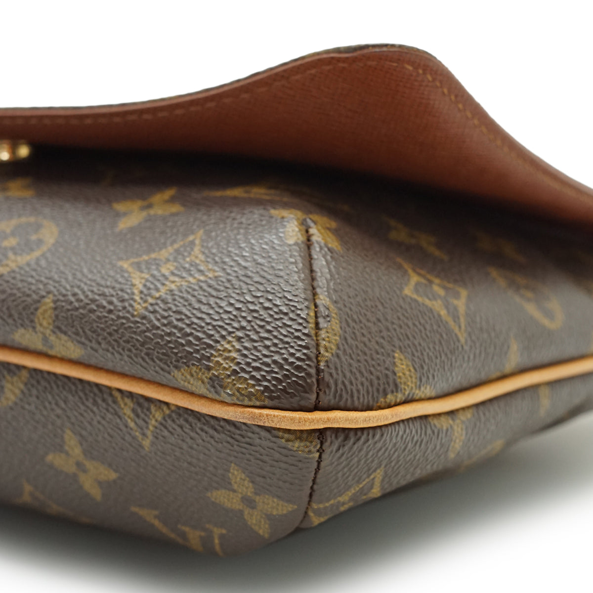 Monogram Musette Tango