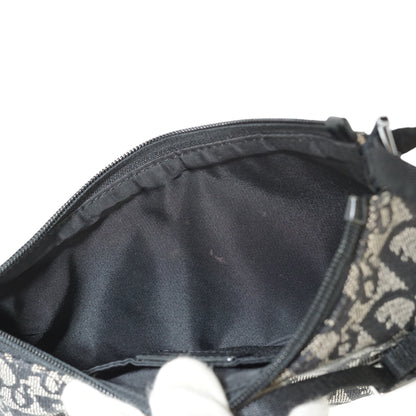 Vintage Trotter Shoulder Pochette