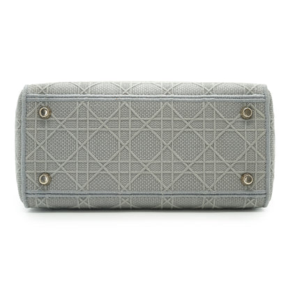 Lady Dior Medium Cannage D-Lite