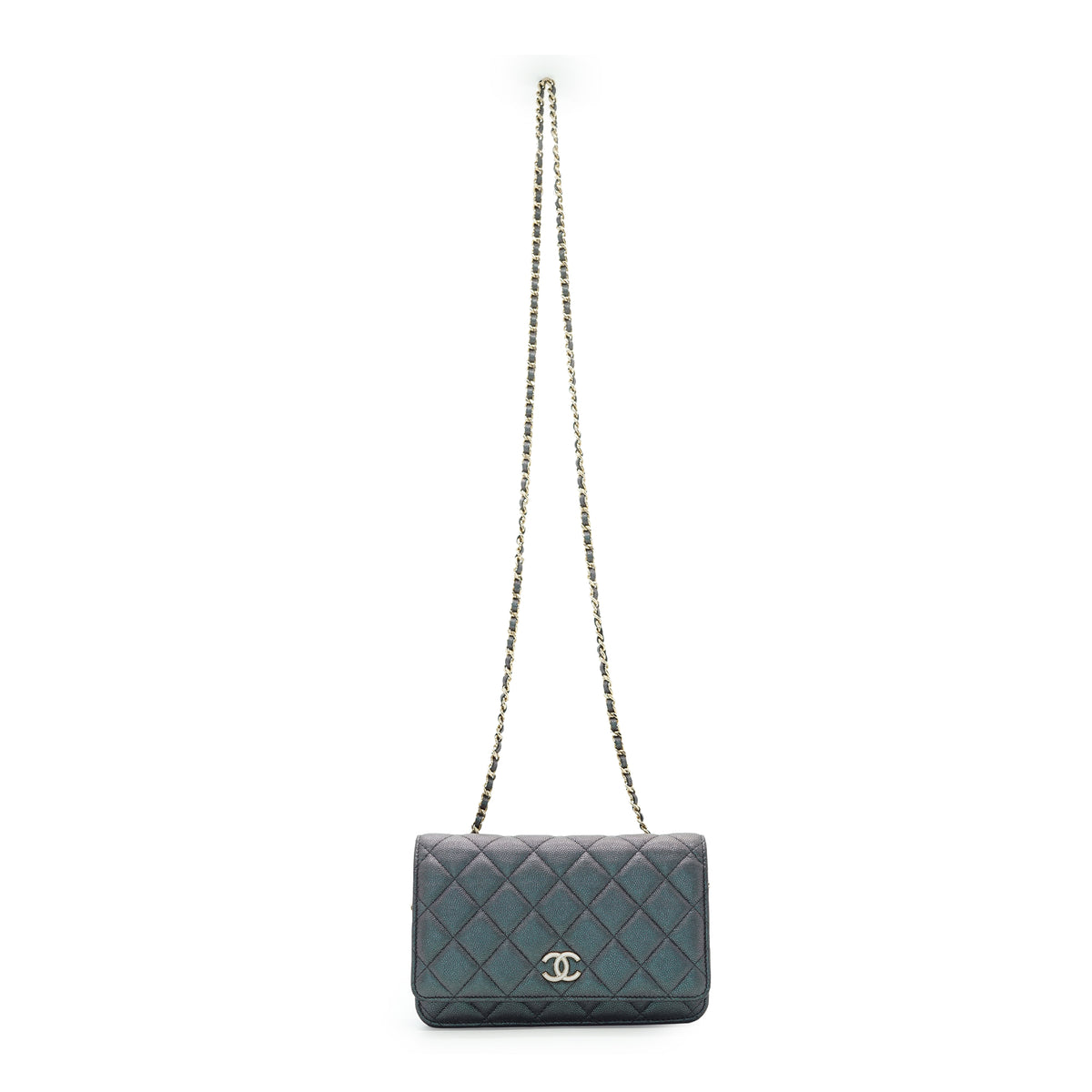 Caviar Matelasse Classic Wallet-on-Chain