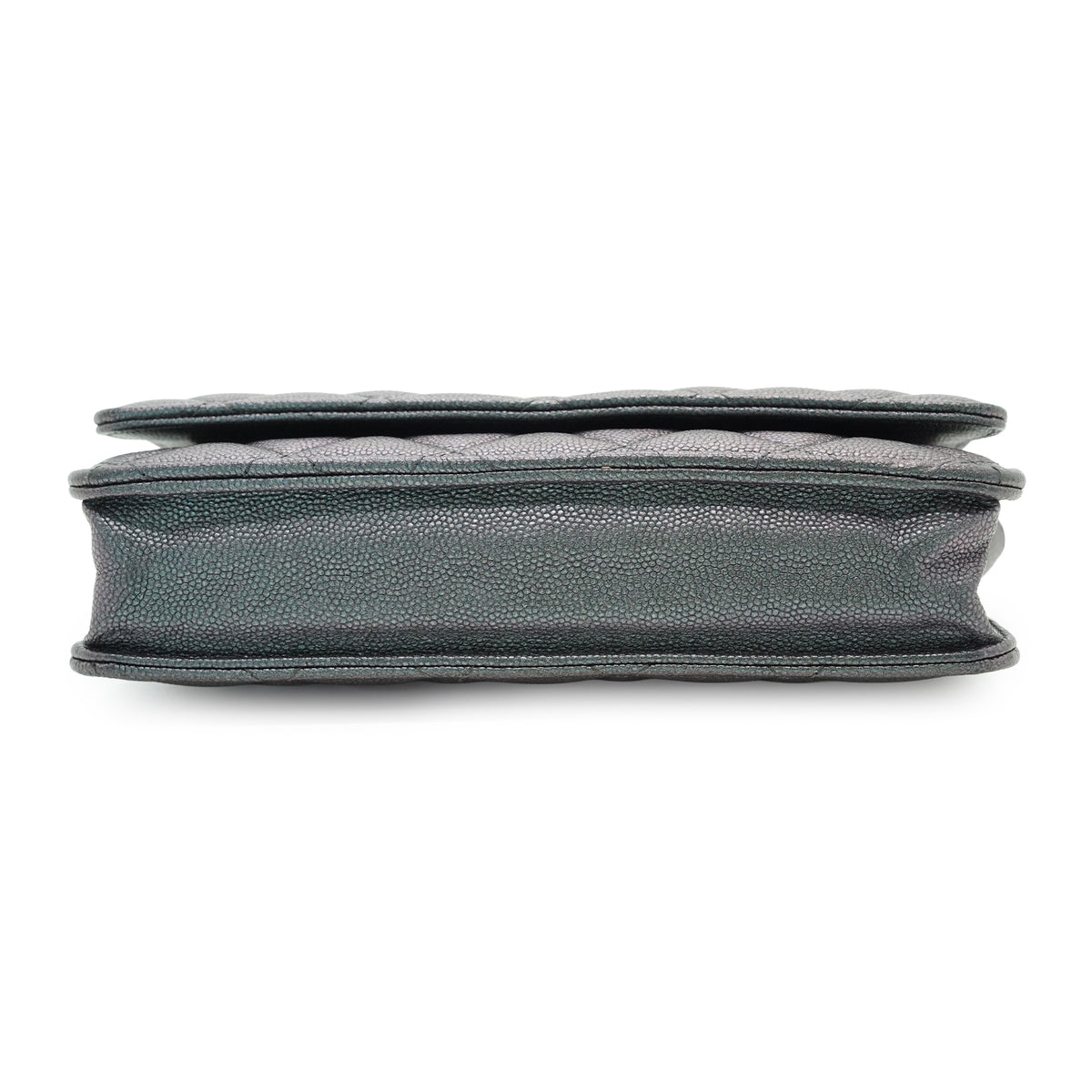 Caviar Matelasse Classic Wallet-on-Chain