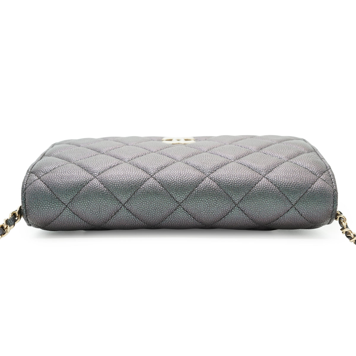 Caviar Matelasse Classic Wallet-on-Chain
