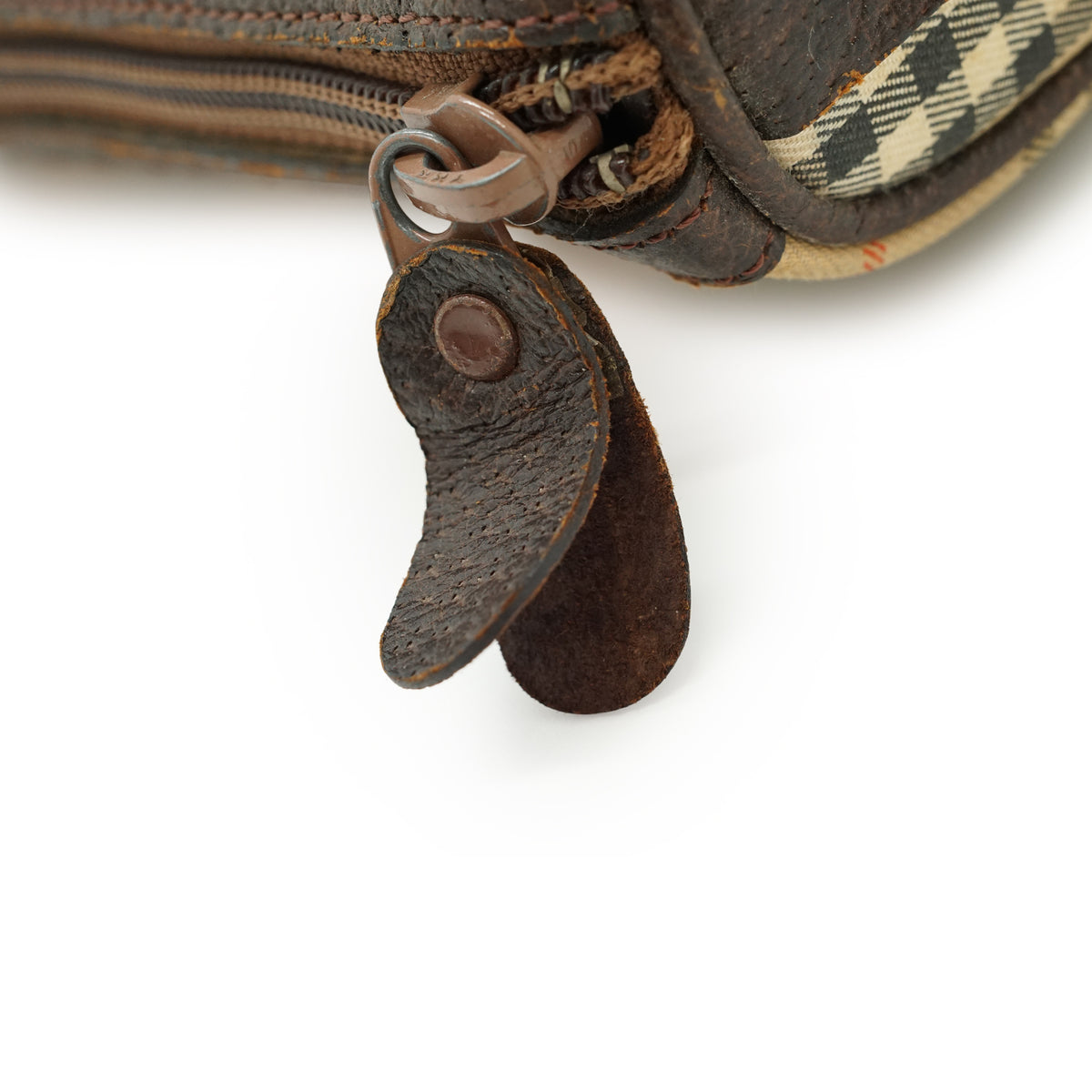 Vintage Nova Check Pouch