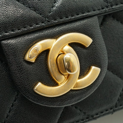 Lambskin Matelasse Chic Pearls Small Flap Bag
