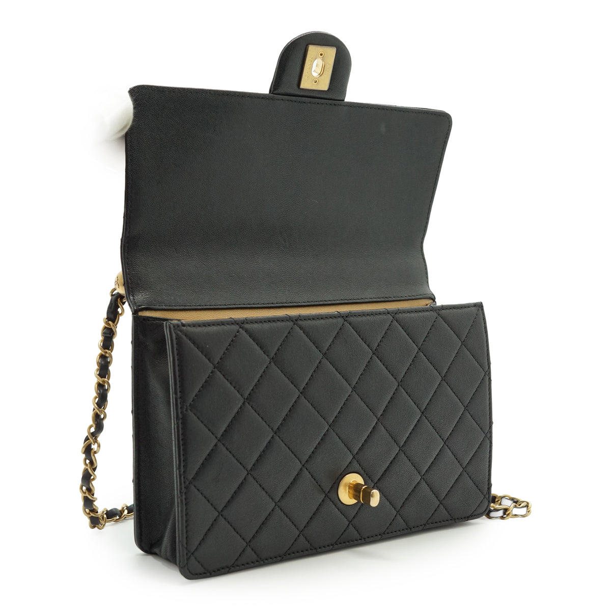 Lambskin Matelasse Chic Pearls Small Flap Bag