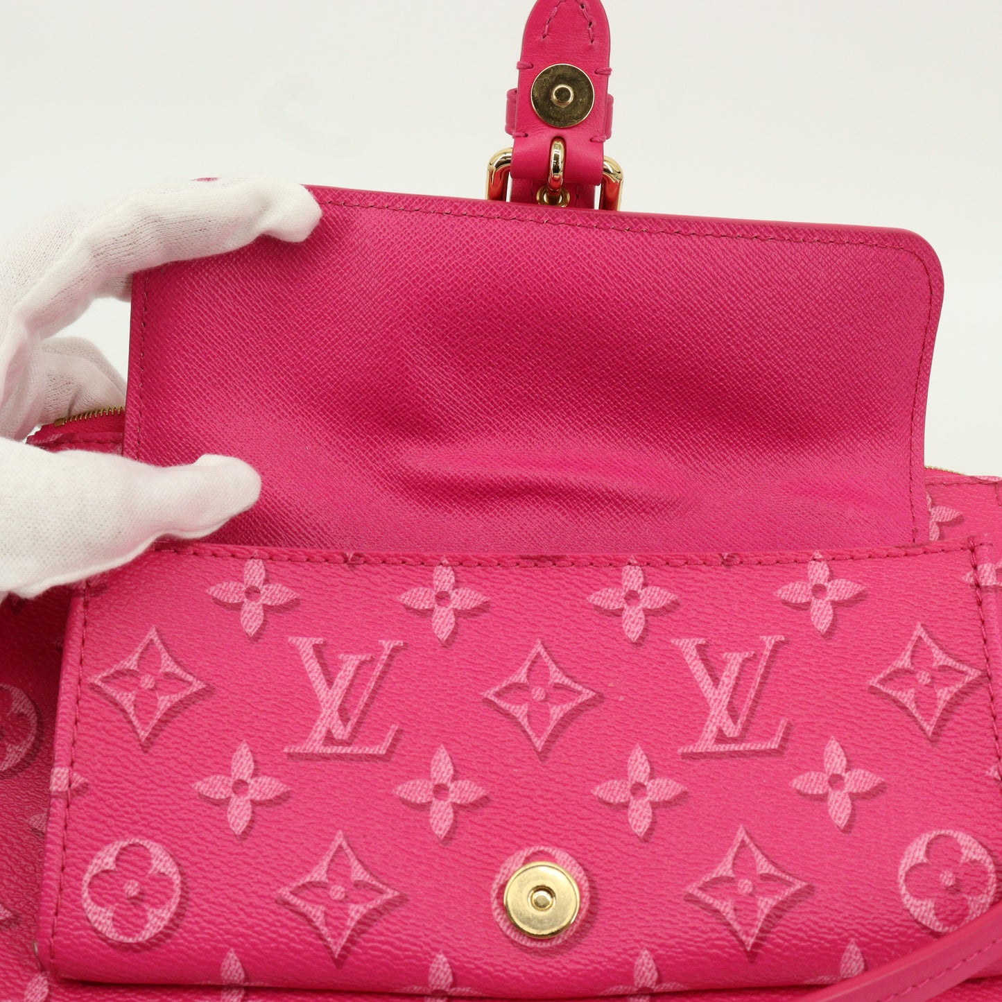 Monogram Maxi Pochette Accessoires Pink IC Chip