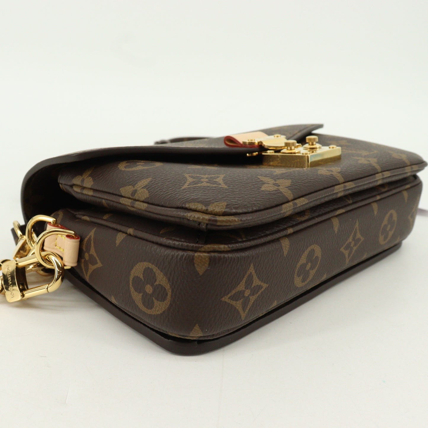 Monogram Pochette Metis EW IC chip