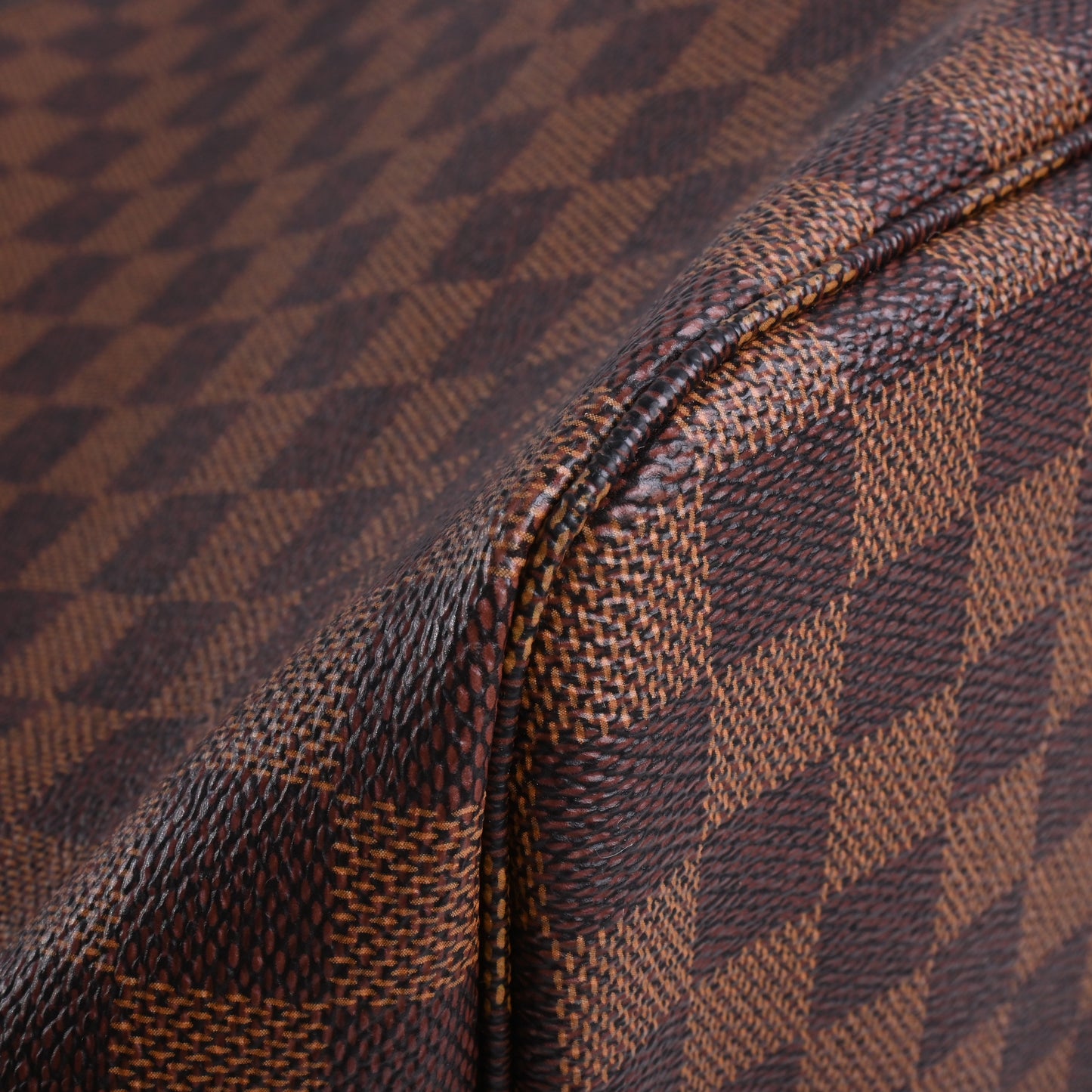 Damier Neverfull MM AR3019