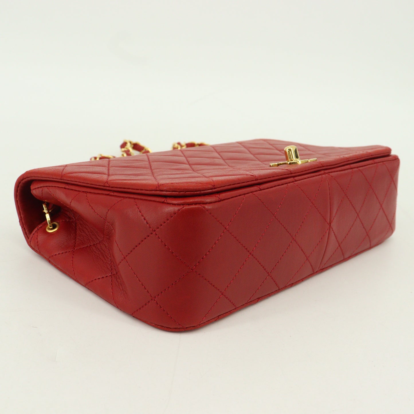 Lamb Full Flap Chain Shoulder Bag Red G Metal Fittings 2nd Series