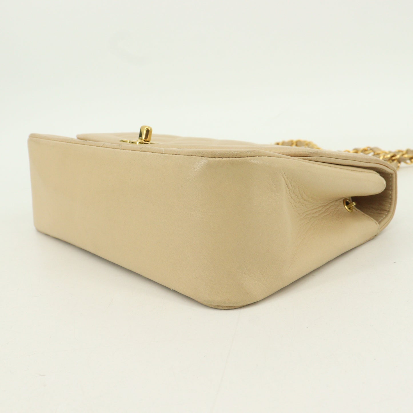 Lamb Diana Chain Shoulder Bag Beige G Metal Fittings 3rd Series