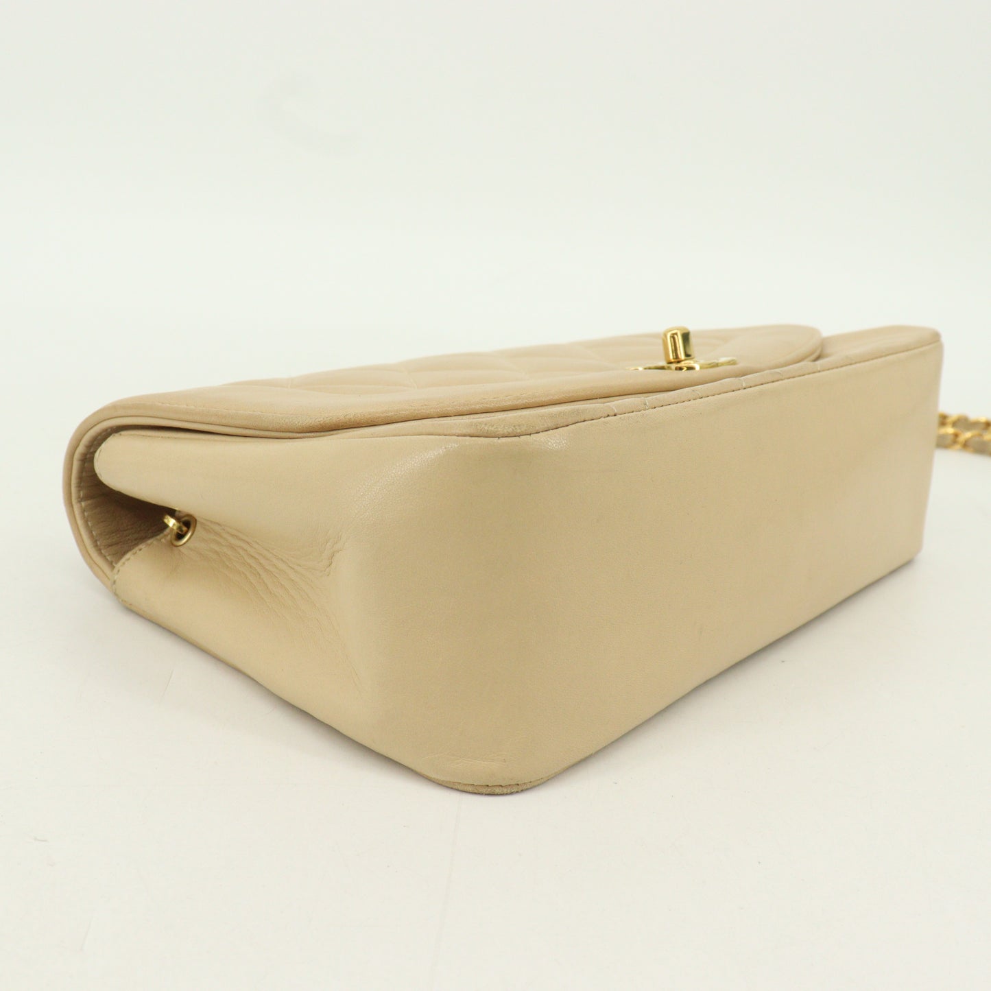 Lamb Diana Chain Shoulder Bag Beige G Metal Fittings 3rd Series