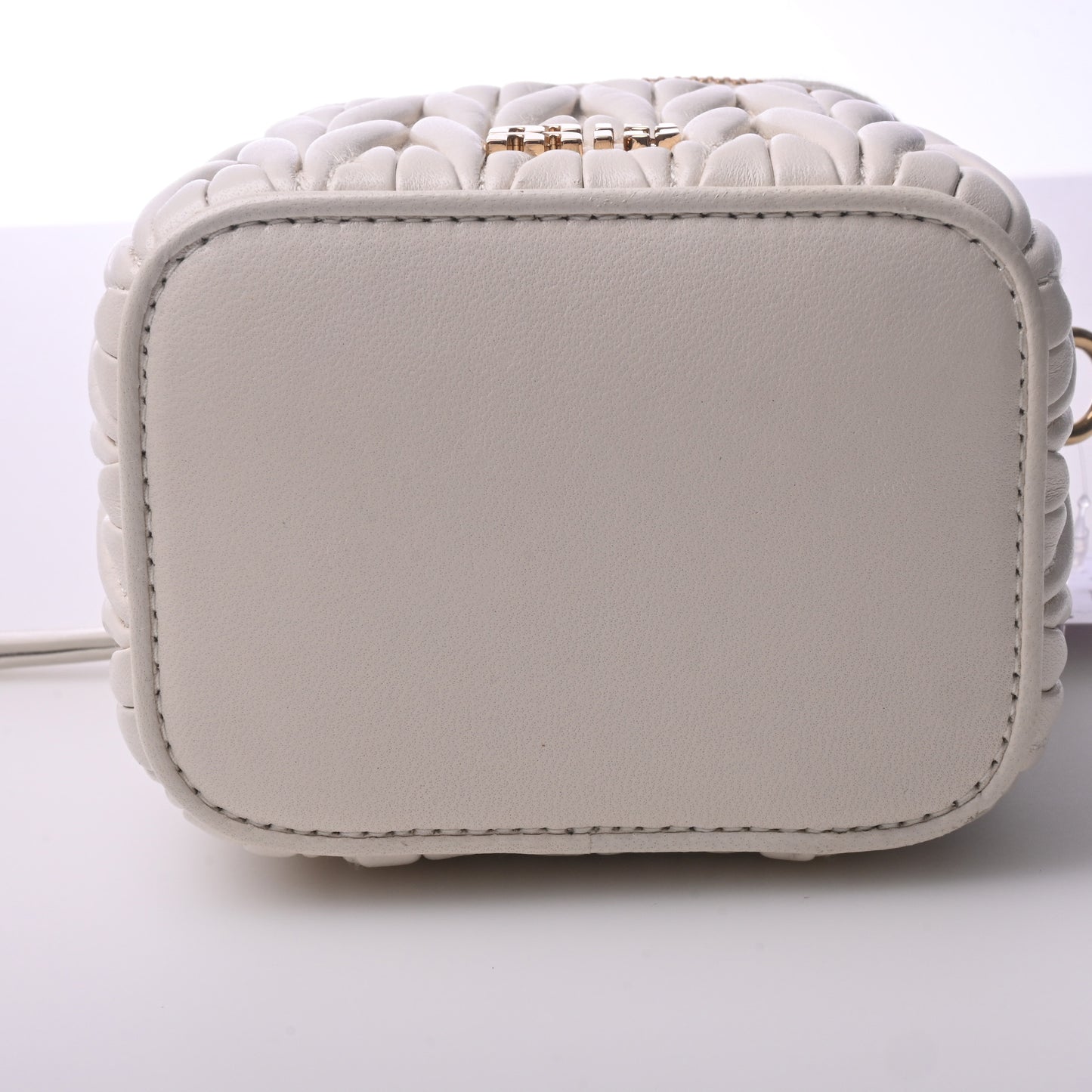 Matelasse Leather Shoulder Bag White