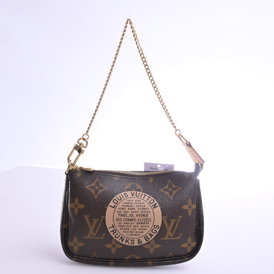 Monogram Pochette Mini Accessoires T&B FL2087