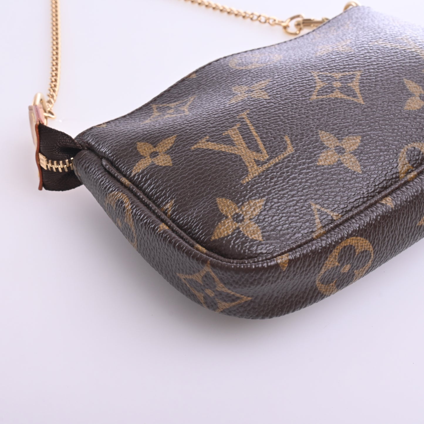 Monogram Pochette Mini Accessoires T&B FL2087