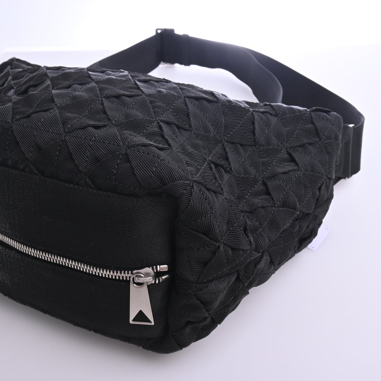 Canvas Intrecciato Shoulder Bag Black