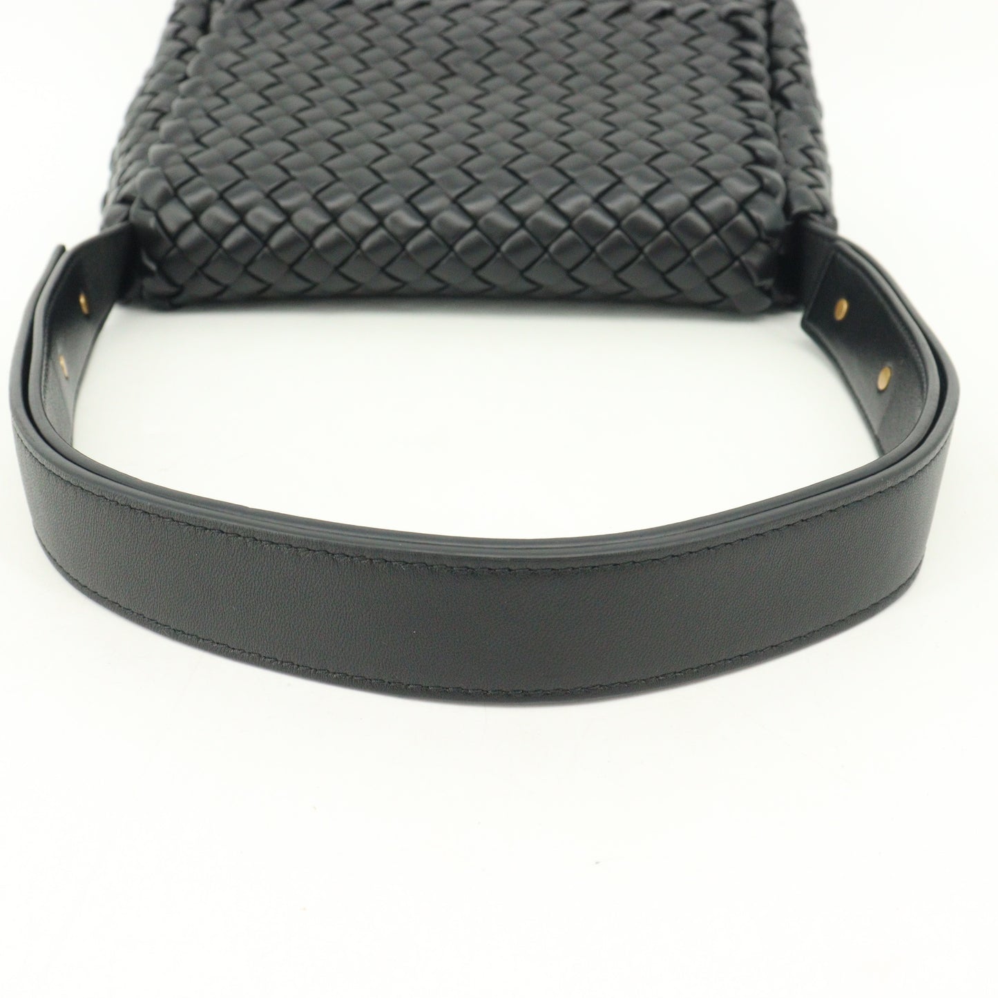 Cobble Small Intrecciato Black