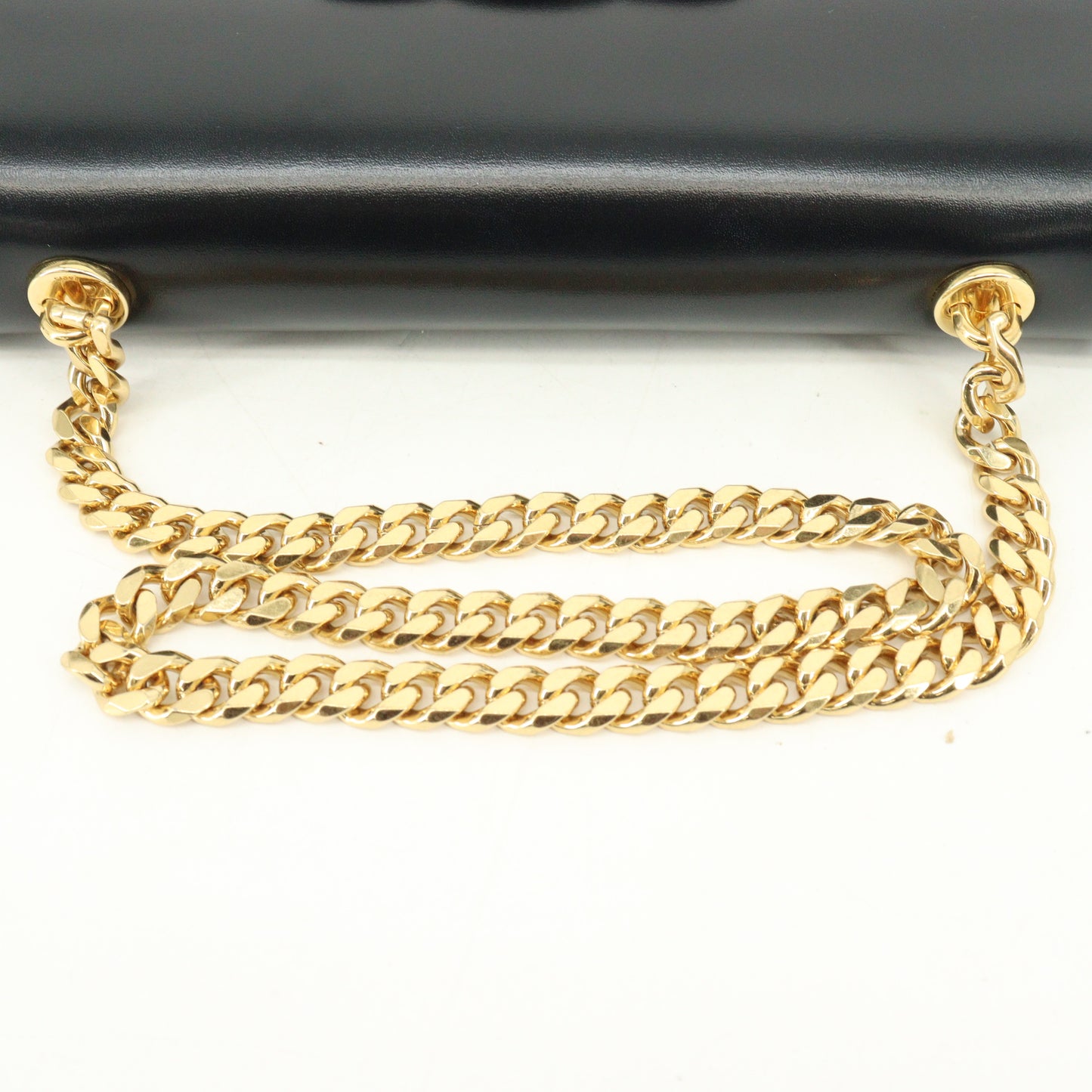 Triomphe Chain Shoulder Bag Black