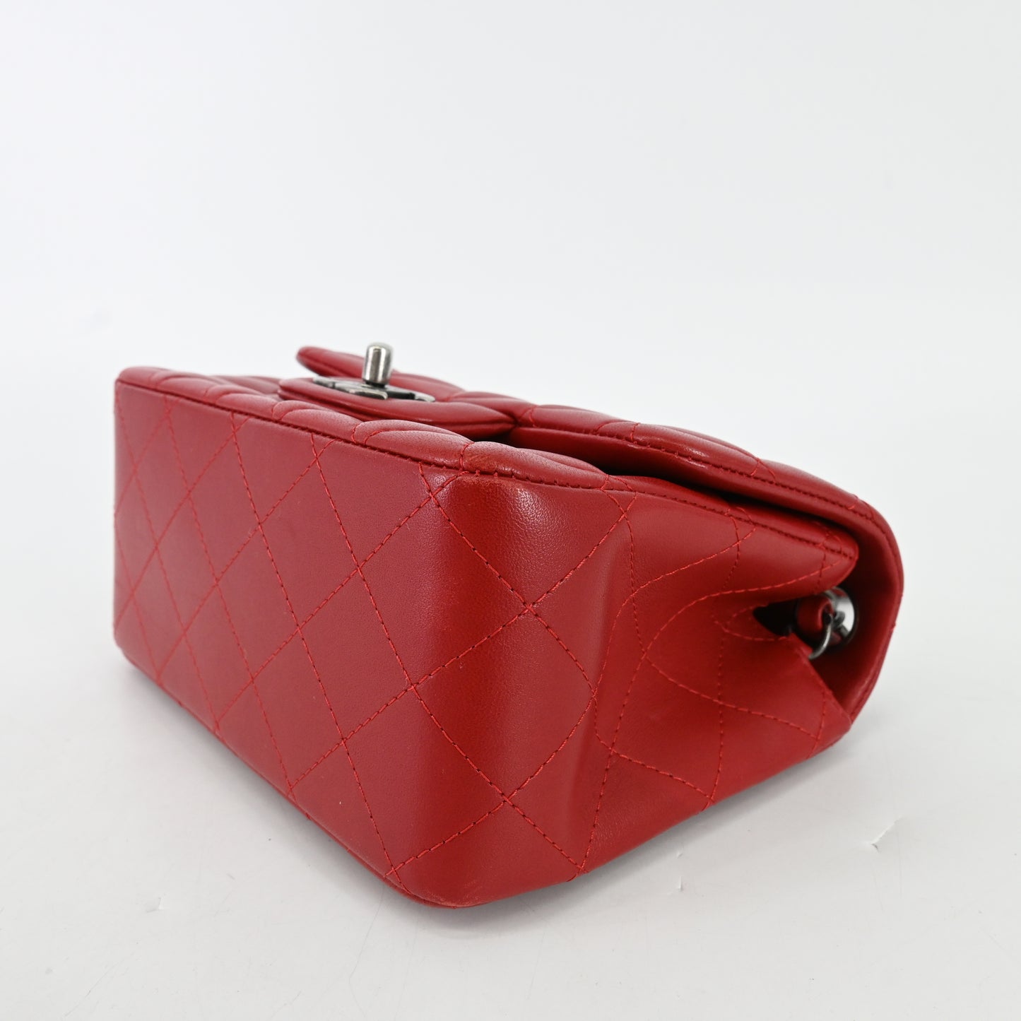 Lambskin Matelasse Chain Shoulder Bag, Silver Metal Fittings, Red, 20 Series